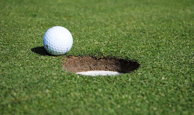 FDP trifft sich im Golfclub mit Cornelia Theisen-Niederastroth