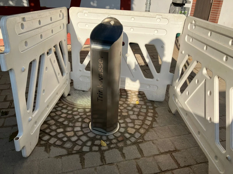 Da ist sie: Hofheim hat eine erste öffentliche Trinkwassersäule