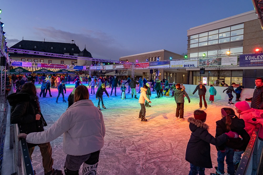 Hofheimer Eiszauber: Am 14. November startet wieder der Winter-Spaß!