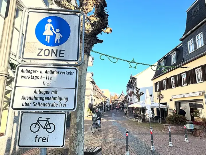 CDU wollte Radfahren in der Fußgängerzone verbieten: abgelehnt