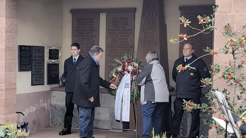 Volkstrauertag: SPD wirft Oliver Vogt Populismus vor