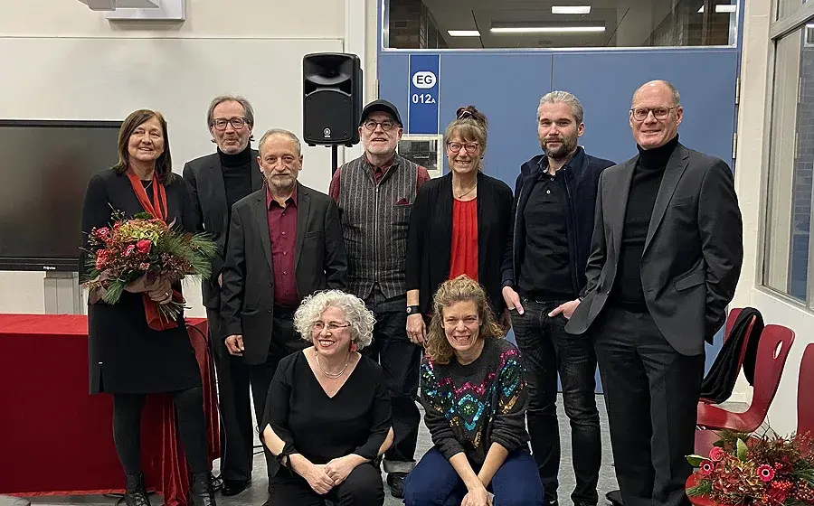 Spannung, Humor und Wohltätigkeit: Hofheimer Krimitag begeistert Publikum