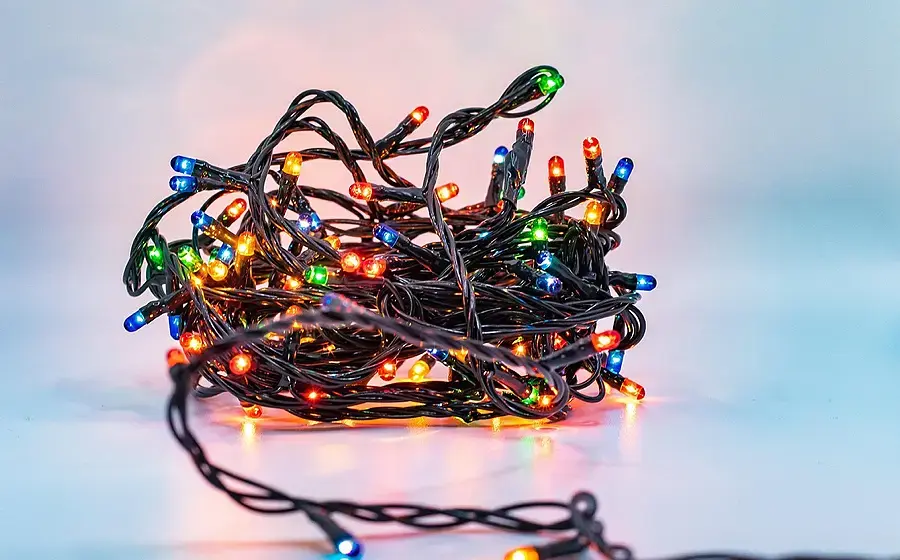 Weihnachtszauber auf der Straße: Traktoren-Tour rollt durch Hofheim