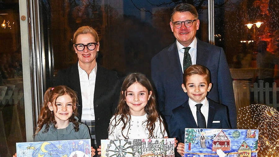 Weihnachtsbild von Rafael (8) aus Hofheim begeistert Ministerpräsidenten