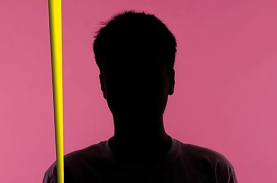 Foto-Ausstellung im Vincenzhaus: „Betroffene zeigen Gesicht“