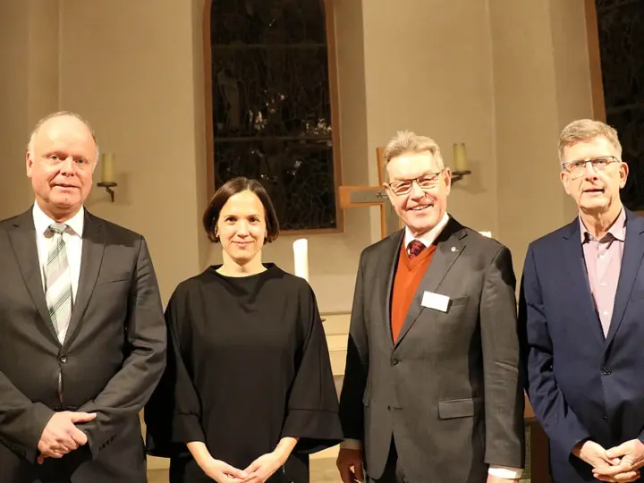 Kornelia Weber wird in Hofheim als stellvertretende Dekanin eingeführt