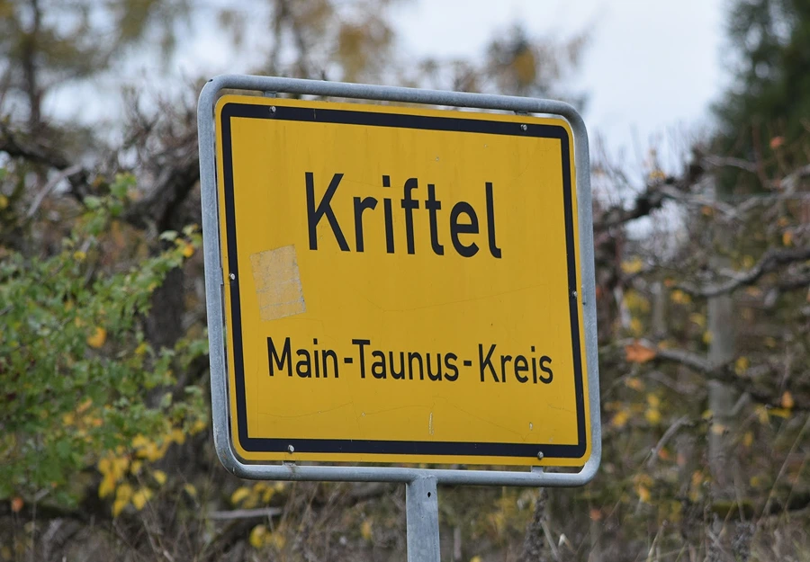 Wüste Droh-Mails ans Rathaus: Wie Kriftel bundesweit in die Schlagzeilen geriet