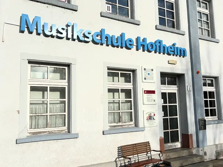 Trotz Pleitegefahr: So treibt die Musikschule die Kosten nach oben