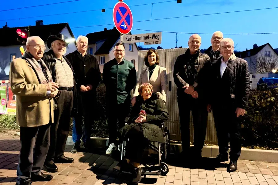 Verdiente Ehrung: Jetzt gibt es den Karl-Hommel-Weg in Lorsbach