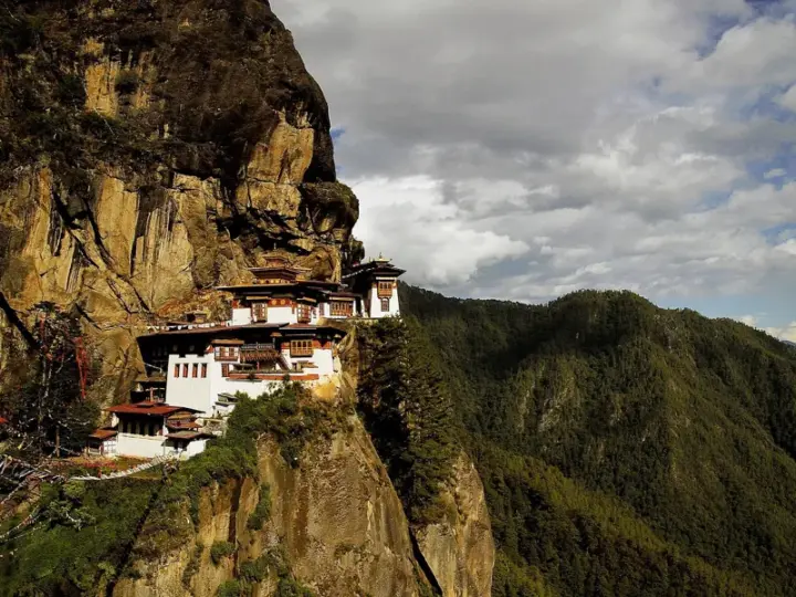 Reisebericht über Bhutan im evangelischen Gemeindehaus