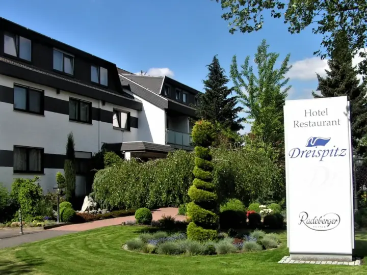 Flohmarkt im Hotel Dreispitz lädt zum Stöbern ein