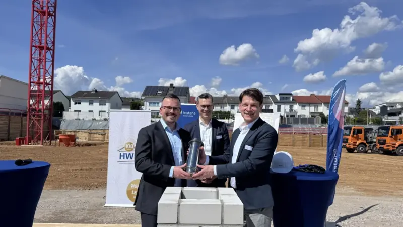 Über 100 neue Wohnungen: Grundsteinlegung für „Kant & Gloria“