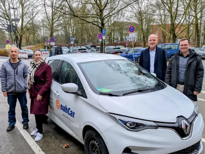 Elektroauto am Rathaus buchbar – Hofheim startet neues Carsharing