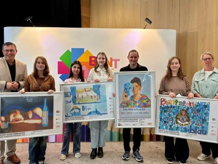 Hofheimer Schüler gewinnt Landeswettbewerb „bunt statt blau“