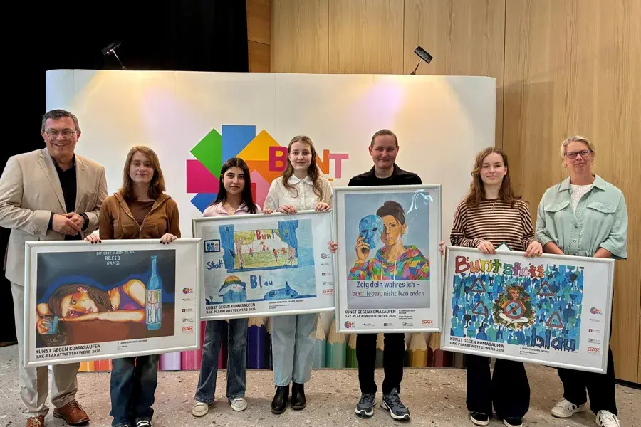 Hofheimer Schüler gewinnt Landeswettbewerb „bunt statt blau“