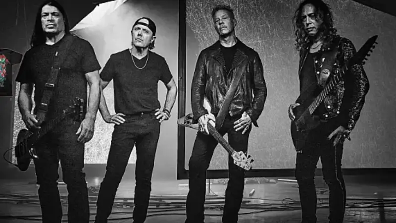 Diedenbergen: Blut spenden und ein Metallica-T-Shirt erhalten