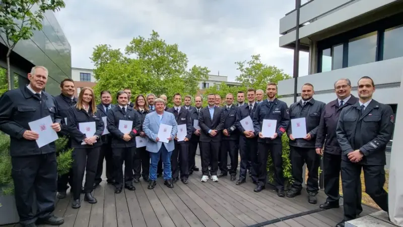 26 Hofheimer Feuerwehrleute bekamen Prämie für langjährigen Einsatz