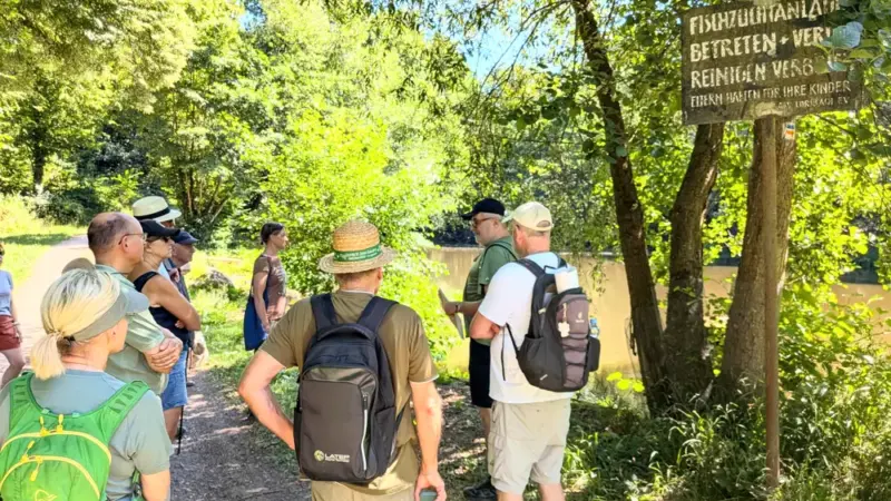 Zwischen Kriegsrelikt und Silber-Schatz: Wanderung durch Hofheims Geschichte