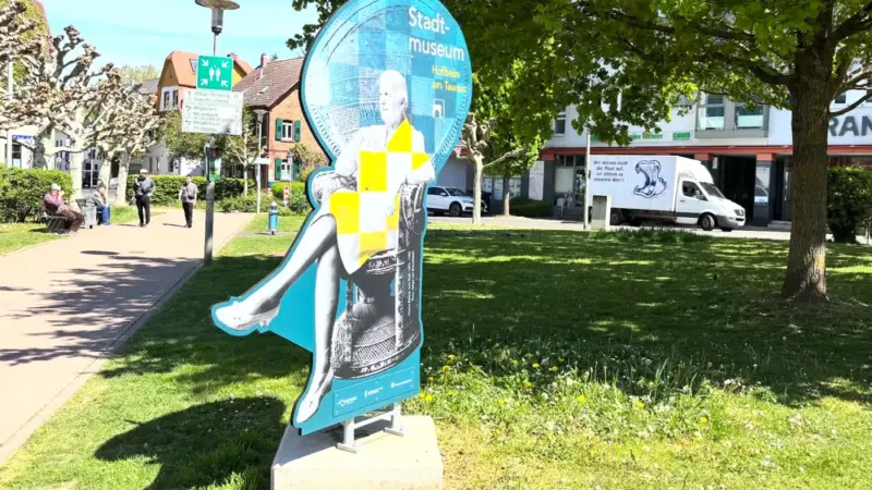 Auf den Spuren von Hanna Bekker vom Rath: Spaziergang zum Blauen Haus