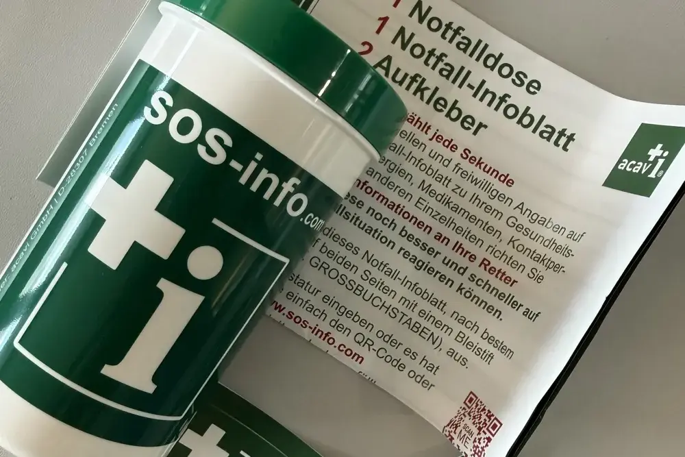 Guter Tipp für alle Senioren: Notfalldose in den Kühlschrank stellen