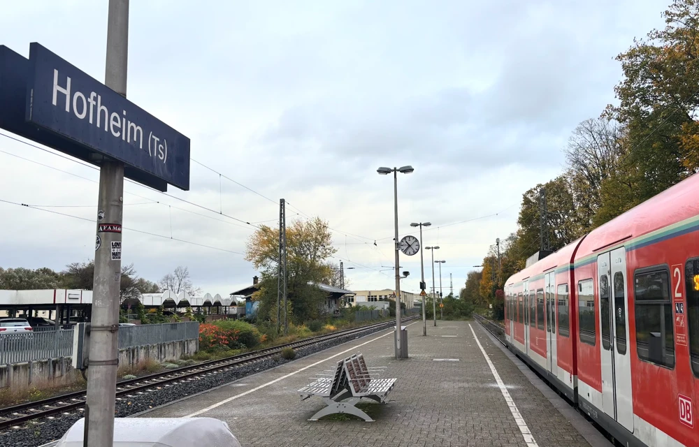 Mehr Sicherheit am Bahnhof: FDP sieht Fortschritte und hat Graffiti-Idee