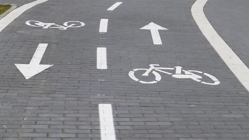 Kein Geld mehr da: Hofheim tritt beim Radschnellweg FRM 3 voll auf die Bremse