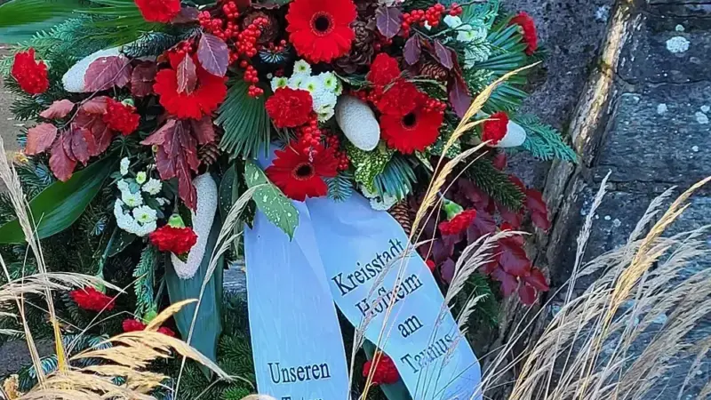 Alle Orte, alle Termine: 7 Gedenkfeiern zum Volkstrauertag in Hofheim
