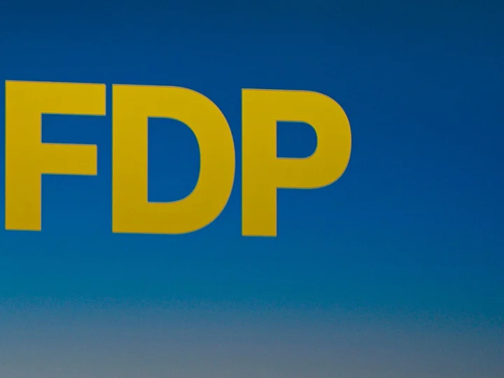 Finanzen und Immobilien: FDP kritisiert schleppende Haushaltskonsolidierung in Hofheim