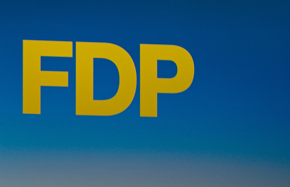 Finanzen und Immobilien: FDP kritisiert schleppende Haushaltskonsolidierung in Hofheim
