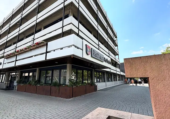 Stadtverwaltung ist am Wäldchestag nur vormittags geöffnet