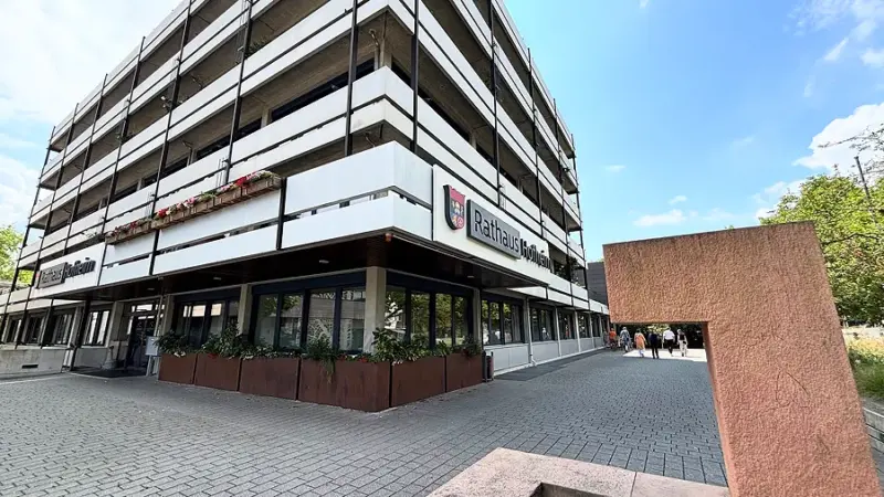 „Unsäglich!“ „Unverantwortlich!“ – Kritik am Zustand städtischer Gebäude