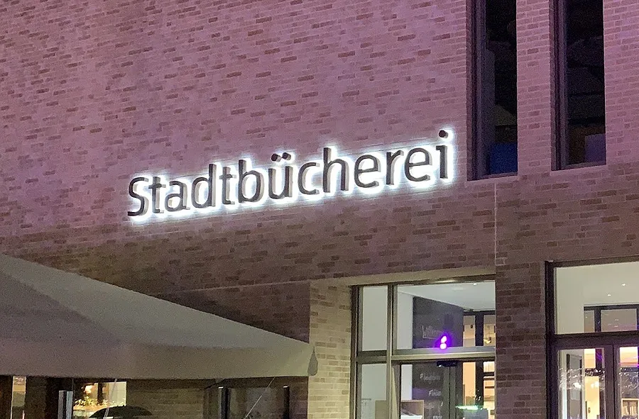 Stadtbücherei: Wenn acht Krabbelkinder wichtiger sind als alle Leser