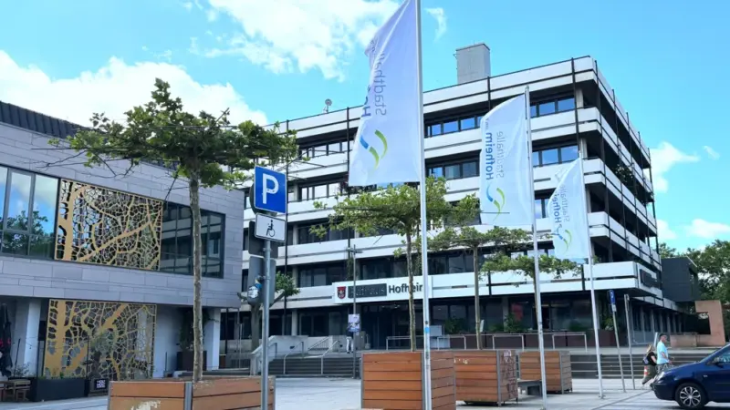 Zwischen Kontrolle und Provokation: Die ersten Anträge der AfD in Hofheim