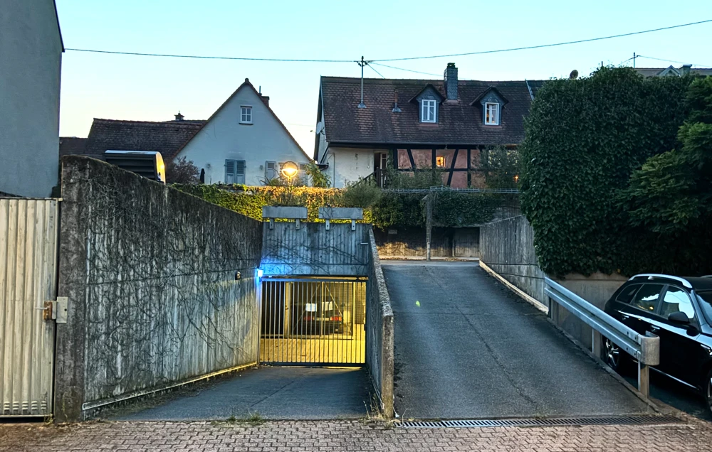 Ausverkauf beginnt: Stadt will 32 Parkplätze mitten in der Altstadt verkaufen