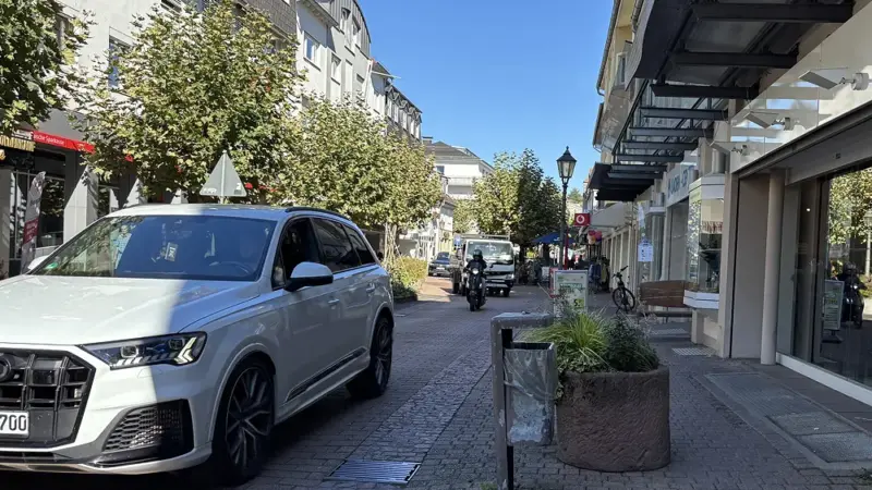 Erst still gedenken, dann laut streiten: Hofheims fragwürdiger 9.-November-Termin