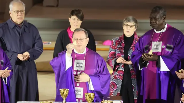 Hofheim live im Fernsehen: Gottesdienst eröffnete bundesweite Misereor-Fastenaktion 12 Fasten