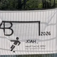 Zwischen Hochglanz und Herz: Abi-Plakate 2026 in Hofheim 36
